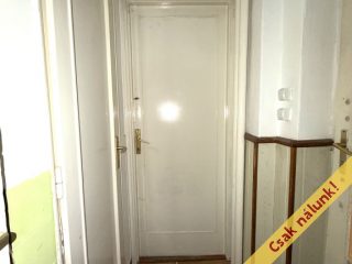 Eladó 12 m²-estársasházi lakás VII. Kerület (Nagykörúton belül) , Madách Imre út: 27'000'000 Ft