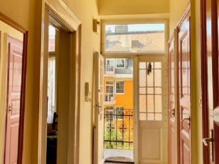 Kiadó 50 m²-estársasházi lakás VII. Kerület (Nagykörúton belül) , Nyár utca: 200'000 Ft