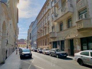 Kiadó 50 m²-estársasházi lakás VII. Kerület (Nagykörúton belül) , Nyár utca: 200'000 Ft