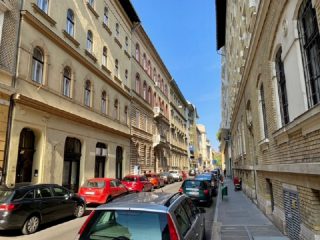 Kiadó 50 m²-estársasházi lakás VII. Kerület (Nagykörúton belül) , Nyár utca: 200'000 Ft