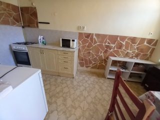 Kiadó 50 m²-estársasházi lakás VII. Kerület (Nagykörúton belül) , Nyár utca: 200'000 Ft