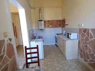 Kiadó 50 m²-estársasházi lakás VII. Kerület (Nagykörúton belül) , Nyár utca: 200'000 Ft