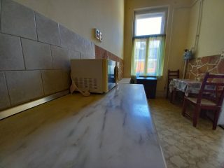 Kiadó 50 m²-estársasházi lakás VII. Kerület (Nagykörúton belül) , Nyár utca: 200'000 Ft