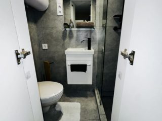 Eladó 38 m²-estársasházi lakás VII. Kerület (Nagykörúton kívül) , Blaha Lujza tér közelében: 38'600'000 Ft