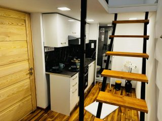 Eladó 38 m²-estársasházi lakás VII. Kerület (Nagykörúton kívül) , Blaha Lujza tér közelében: 38'600'000 Ft