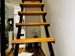 Eladó 38 m²-estársasházi lakás VII. Kerület (Nagykörúton kívül) , Blaha Lujza tér közelében: 38'600'000 Ft