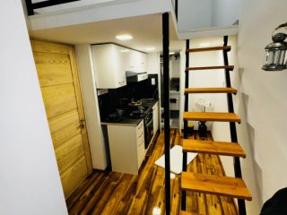 Eladó 38 m²-estársasházi lakás VII. Kerület (Nagykörúton kívül) , Blaha Lujza tér közelében: 38'600'000 Ft