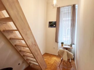 Eladó 47 m²-estársasházi lakás VII. Kerület (Nagykörúton kívül) , Garay tér: 68'900'000 Ft