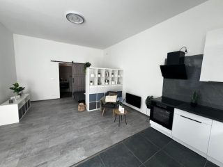 Eladó 35 m²-estársasházi lakás VII. Kerület (Nagykörúton kívül) , Murányi utca: 52'900'000 Ft