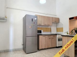 Eladó 58 m²-estársasházi lakás VII. Kerület (Nagykörúton kívül) , Nefelejcs utca: 62'000'000 Ft