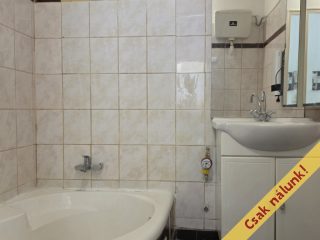 Eladó 58 m²-estársasházi lakás VII. Kerület (Nagykörúton kívül) , Nefelejcs utca: 62'000'000 Ft