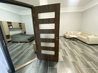 Eladó 62 m²-estársasházi lakás VII. Kerület (Nagykörúton kívül) , Zsinagógával szemben: 89'000'000 Ft