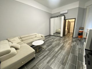 Eladó 62 m²-estársasházi lakás VII. Kerület (Nagykörúton kívül) , Zsinagógával szemben: 89'000'000 Ft