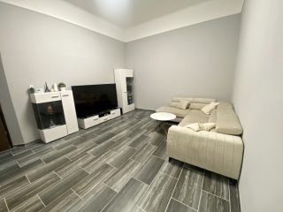 Eladó 62 m²-estársasházi lakás VII. Kerület (Nagykörúton kívül) , Zsinagógával szemben: 89'000'000 Ft