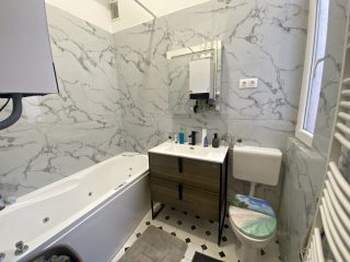 Eladó 62 m²-estársasházi lakás VII. Kerület (Nagykörúton kívül) , Zsinagógával szemben: 89'000'000 Ft