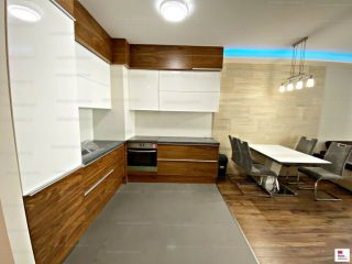 Kiadó 72 m²-estársasházi lakás VIII. Kerület (Corvin negyed) , Corvin negyed: 500'000 Ft