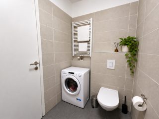 Eladó 35 m²-estársasházi lakás VIII. Kerület (Corvin negyed) , Corvin sétány: 77'900'000 Ft