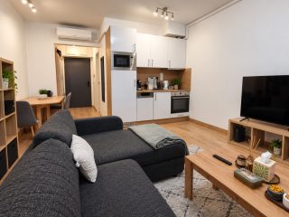 Eladó 35 m²-estársasházi lakás VIII. Kerület (Corvin negyed) , Corvin sétány: 77'900'000 Ft