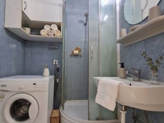 Eladó 51 m²-estársasházi lakás VIII. Kerület (Corvin negyed) , Losonci tér: 59'950'000 Ft