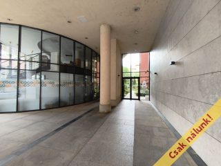 Eladó 47 m²-estársasházi lakás VIII. Kerület (Corvin negyed) , Nagytemplom utca: 87'900'000 Ft