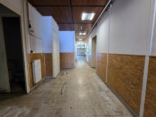 Kiadó 403 m²-esüzlethelyiség utcai bejárattal VIII. Kerület (Corvin negyed) , Tömő utca: 2'100'000 Ft