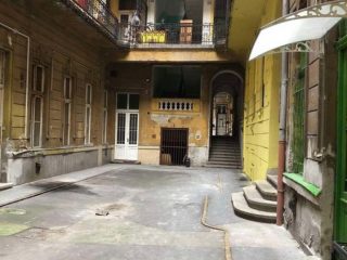 Eladó 125 m²-esüzlethelyiség utcai bejárat nélkül VIII. Kerület (Corvin negyed) , Ullői út: 34'990'000 Ft