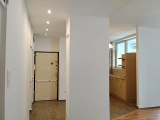 Eladó 61 m²-estársasházi lakás VIII. Kerület (Corvin negyed) , Üllői út: 103'900'000 Ft