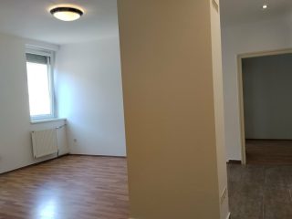 Eladó 61 m²-estársasházi lakás VIII. Kerület (Corvin negyed) , Üllői út: 103'900'000 Ft