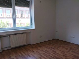 Eladó 61 m²-estársasházi lakás VIII. Kerület (Corvin negyed) , Üllői út: 103'900'000 Ft