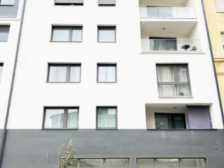 Eladó 58 m²-esüzlethelyiség utcai bejárattal VIII. Kerület (Csarnoknegyed) , Tolnai Lajos utca: 74'900'000 Ft