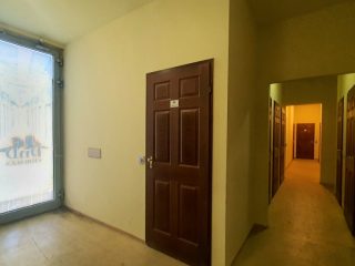 Eladó 140 m²-esüzlethelyiség utcai bejárattal VIII. Kerület (II. János Pál pápa tér és környéke) , KUN utca: 155'000'000 Ft