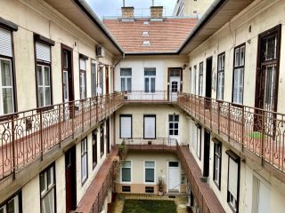 Eladó 57 m²-estársasházi lakás VIII. Kerület (II. János Pál pápa tér és környéke) , Kenyérmező utca: 78'500'000 Ft