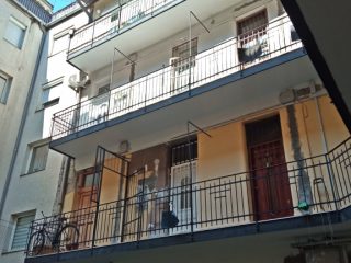 Eladó 27 m²-estársasházi lakás VIII. Kerület (II. János Pál pápa tér és környéke) , Magdolna negyedben: 40'500'000 Ft