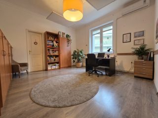Eladó 87 m²-estársasházi lakás VIII. Kerület (II. János Pál pápa tér és környéke) , Népszínház utca: 82'900'000 Ft