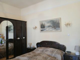 Eladó 97 m²-estársasházi lakás VIII. Kerület (II. János Pál pápa tér és környéke) , Szilágyi utca: 95'000'000 Ft