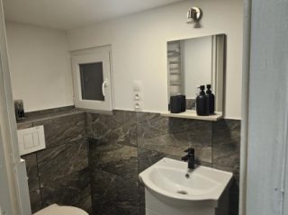 Eladó 48 m²-estársasházi lakás VIII. Kerület (Józsefváros) , Népszínháznegyed: 41'800'000 Ft