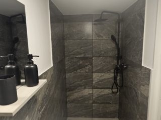 Eladó 48 m²-estársasházi lakás VIII. Kerület (Józsefváros) , Népszínháznegyed: 41'800'000 Ft