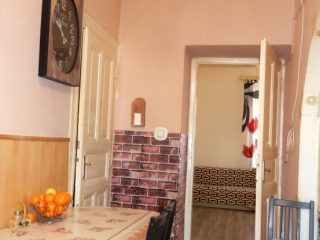 Eladó 53 m²-estársasházi lakás VIII. Kerület (Kálvária tér) , Kálvária utca: 48'400'000 Ft