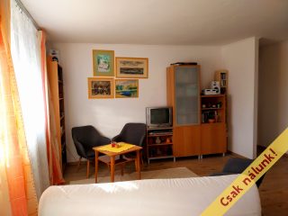 Eladó 73 m²-estársasházi lakás VIII. Kerület (Magdolna negyed) , Dobozi utca: 79'900'000 Ft