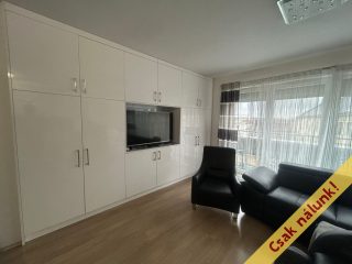 Eladó 83 m²-estársasházi lakás VIII. Kerület (Magdolna negyed) , Penthouse lakás: 155'000'000 Ft