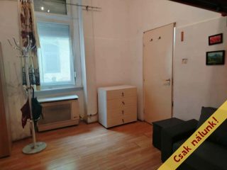 Eladó 24 m²-estársasházi lakás VIII. Kerület (Orczy negyed) , Kőris utca: 24'000'000 Ft