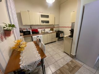 Eladó 44 m²-estársasházi lakás VIII. Kerület (Orczy negyed) , Orczy út: 60'000'000 Ft