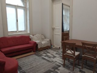 Kiadó 91 m²-estársasházi lakás VIII. Kerület (Palotanegyed) , Blaha Lujaza térhez közel: 350'000 Ft