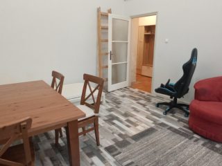 Kiadó 91 m²-estársasházi lakás VIII. Kerület (Palotanegyed) , Blaha Lujaza térhez közel: 350'000 Ft