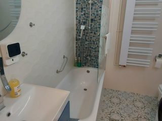 Eladó 42 m²-estársasházi lakás VIII. Kerület (Palotanegyed) , Múzeum körút: 109'500'000 Ft