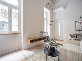 Eladó 22 m²-estársasházi lakás VIII. Kerület (Palotanegyed) , Palotanegyed: 49'900'000 Ft