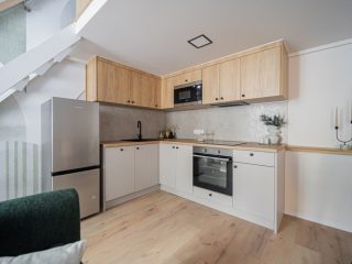 Eladó 39 m²-estársasházi lakás VIII. Kerület (Palotanegyed) , Palotanegyed: 64'900'000 Ft