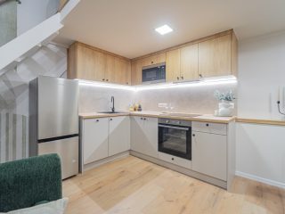 Eladó 39 m²-estársasházi lakás VIII. Kerület (Palotanegyed) , Palotanegyed: 64'900'000 Ft