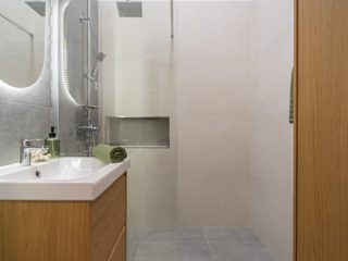 Eladó 39 m²-estársasházi lakás VIII. Kerület (Palotanegyed) , Palotanegyed: 64'900'000 Ft