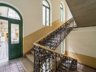 Eladó 39 m²-estársasházi lakás VIII. Kerület (Palotanegyed) , Palotanegyed: 64'900'000 Ft